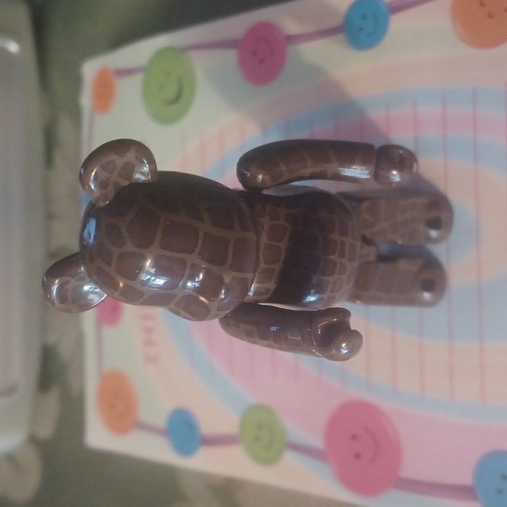 Medicom 100% BE@RBRICK Series 16 PATTERN, Pattern', Crocodile Skin Figure